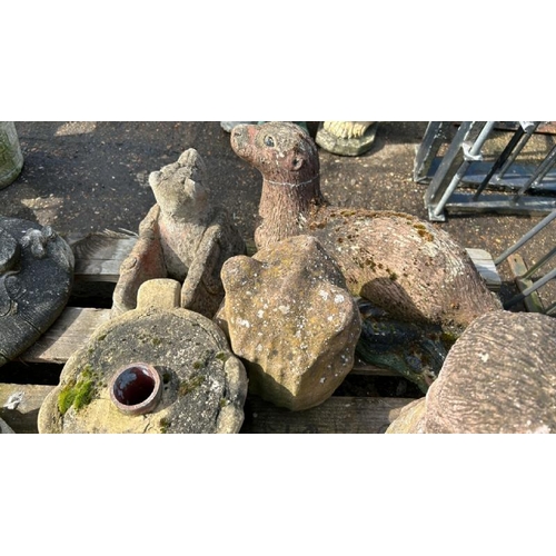 1303 - TEN ASSORTED STONEWARE AND GARDEN ORNAMENTS / ALL LOTS ARE LOCATED IN SL0 9LG, REGRETFULLY WE DO NOT... 