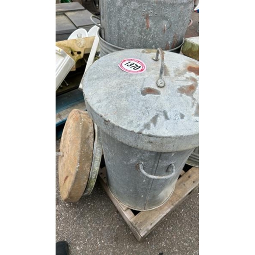 1370 - FIVE GALVANISED TRASH CANS / ALL LOTS ARE LOCATED IN SL0 9LG, REGRETFULLY WE DO NOT OFFER SHIPPING, ... 