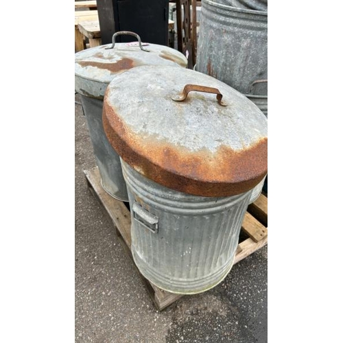 1370 - FIVE GALVANISED TRASH CANS / ALL LOTS ARE LOCATED IN SL0 9LG, REGRETFULLY WE DO NOT OFFER SHIPPING, ... 