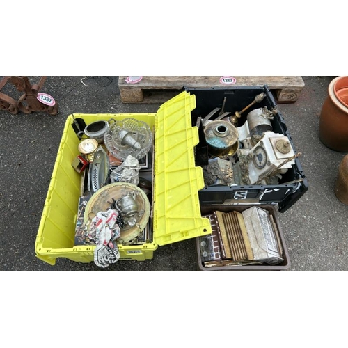 1382 - A QUANTITY OF SMALL ANTIQUES INCL. ALABASTER CLOCK COMPONENTS, GLASSWARE AND MORE / ALL LOTS ARE LOC... 