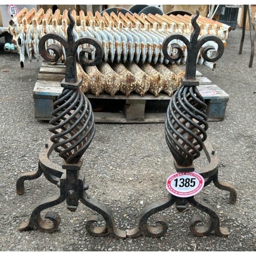 1385 - A PAIR OF ORNATE CAST IRON FIRE DOGS, 64CM (H) X 68CM (L) / ALL LOTS ARE LOCATED IN SL0 9LG, REGRETF... 
