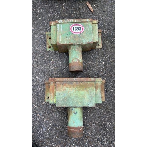 1393 - A PAIR OF CAST IRON HOPPERS, 38CM (H) X 50CM (W) / ALL LOTS ARE LOCATED IN SL0 9LG, REGRETFULLY WE D... 