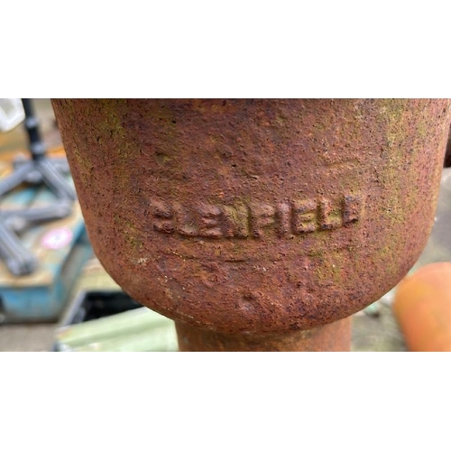 1394 - A CAST IRON DRINKING FOUNTAIN, 100CM (H) / ALL LOTS ARE LOCATED IN SL0 9LG, REGRETFULLY WE DO NOT OF... 