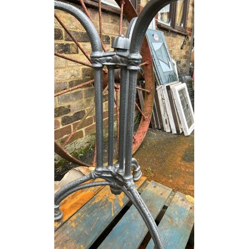 1397 - A PAIR OF PAINTED CAST IRON TABLE BASES, 72CM (H) / ALL LOTS ARE LOCATED IN SL0 9LG, REGRETFULLY WE ... 