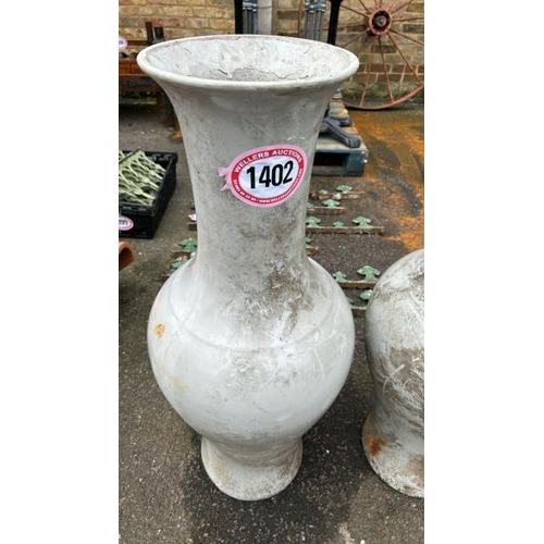 1402 - A PAIR OF FIBREGLASS URNS, 95CM (H) / ALL LOTS ARE LOCATED IN SL0 9LG, REGRETFULLY WE DO NOT OFFER S... 