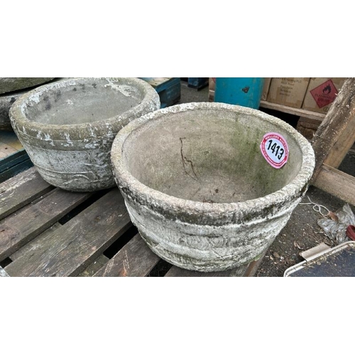 1413 - TWO NON MATCHING PLANTERS, LARGEST 24CM (H) X 43CM (DIA) / ALL LOTS ARE LOCATED IN SL0 9LG, REGRETFU... 