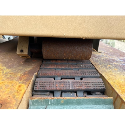 1426 - SCM M2 MULTI BLADE SAW, 165CM (W) X 140CM (D) X 125CM (H) / ALL LOTS ARE LOCATED IN SL0 9LG, REGRETF... 
