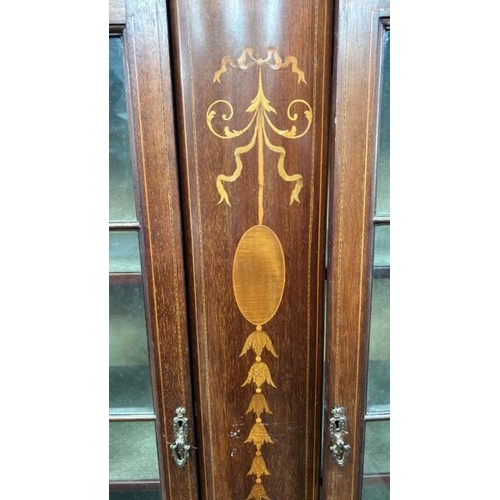 1501 - EDWARDIAN INLAID MAHOGONY DISPLAY CABINET, 169.5 X 110.5 X 35CM  / ALL LOTS ARE LOCATED IN SL0 9LG, ... 