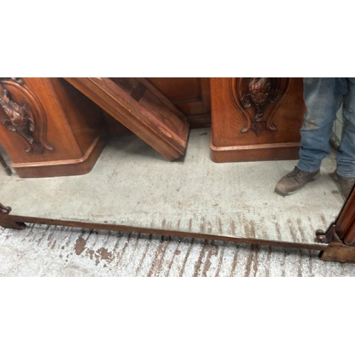 1522 - A LARGE DRESSING TABLE WITH CARVED PHEASANT DECORATION AND A VERY LARGE MIRROR (188 X 135CM), WITH O... 