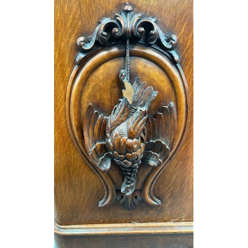 1522 - A LARGE DRESSING TABLE WITH CARVED PHEASANT DECORATION AND A VERY LARGE MIRROR (188 X 135CM), WITH O... 