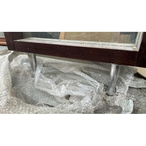 1524 - A VERY LARGE FLOOR LENGTH MIRROR IN THICK WOODEN FRAME, 60 X 203CM / ALL LOTS ARE LOCATED IN SL0 9LG... 
