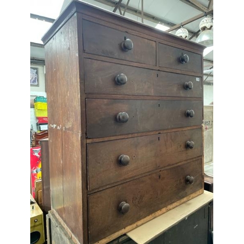 Lot 1561      