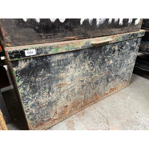 Lot 1564      