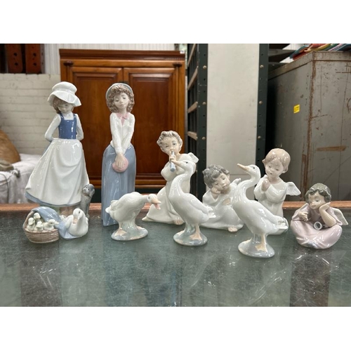 1768 - COLLECTION OF TEN LLADRO FIGURINES INCLUDING DUCKS / ALL LOTS ARE LOCATED IN SL0 9LG, REGRETFULLY WE... 