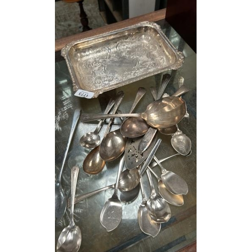 1773 - QUANTITY OF SILVER PLATE INC. SPOONS AND A TRAY / ALL LOTS ARE LOCATED IN SL0 9LG, REGRETFULLY WE DO... 