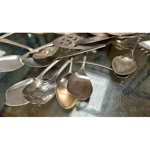 1773 - QUANTITY OF SILVER PLATE INC. SPOONS AND A TRAY / ALL LOTS ARE LOCATED IN SL0 9LG, REGRETFULLY WE DO... 