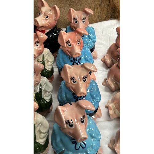 1780 - X25 WADE NATWEST PIGS / ALL LOTS ARE LOCATED IN SL0 9LG, REGRETFULLY WE DO NOT OFFER SHIPPING, BUYER... 