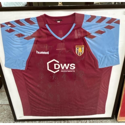 1791 - A FRAMED AND GLAZED SIGNED ASTON VILLA FC FOOTBALL SHIRT, FRAME SIZE 91CM (H) X 84CM (W) / ALL LOTS ... 