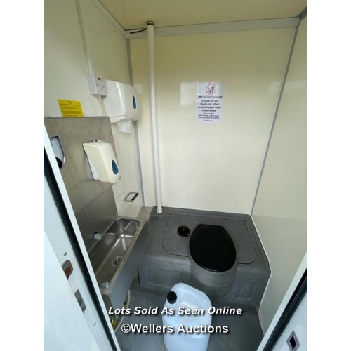 1003 - 6 PERSON 12 X 7.5FT AJC EASY CABIN TOWABLE WELFARE UNIT, INCLUDES WASH BASIN, KETTLE, MICROWAVE, SEA... 