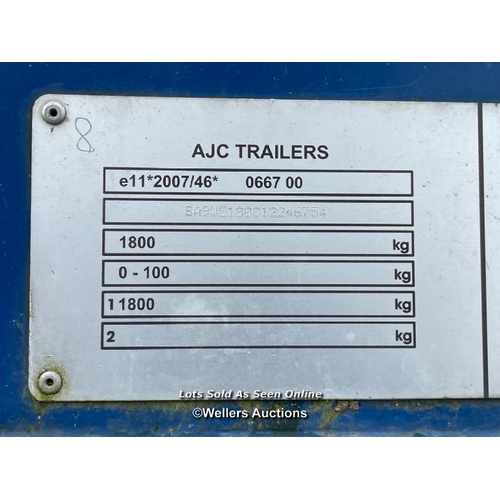 1004 - 6 PERSON 12 X 7.5FT AJC EASY CABIN TOWABLE WELFARE UNIT, INCLUDES WASH BASIN, KETTLE, MICROWAVE, SEA... 