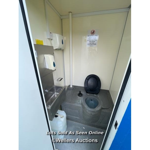 1010 - 6 PERSON 12 X 7.5FT AJC EASY CABIN TOWABLE WELFARE UNIT, INCLUDES WASH BASIN, KETTLE, MICROWAVE, SEA... 