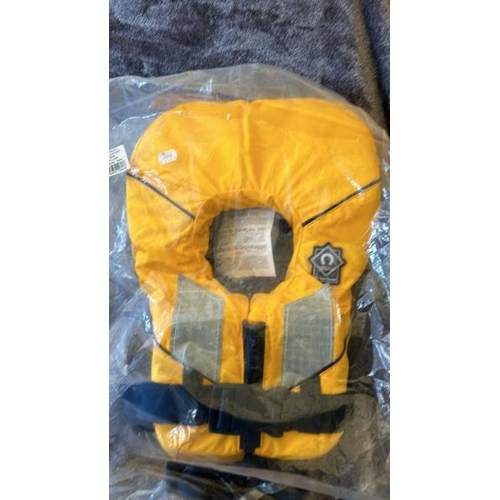 618 - NEW CREWSAVER SPIRAL INFANT LIFE JACKET