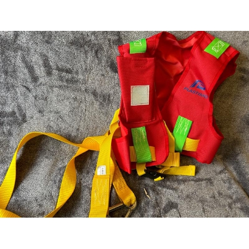 622 - NEW PLASTIMO SAFETY HARNESS