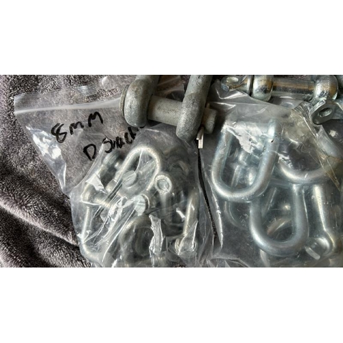 716 - JOB LOT NEW GALVANISED D LINK SHACKLES