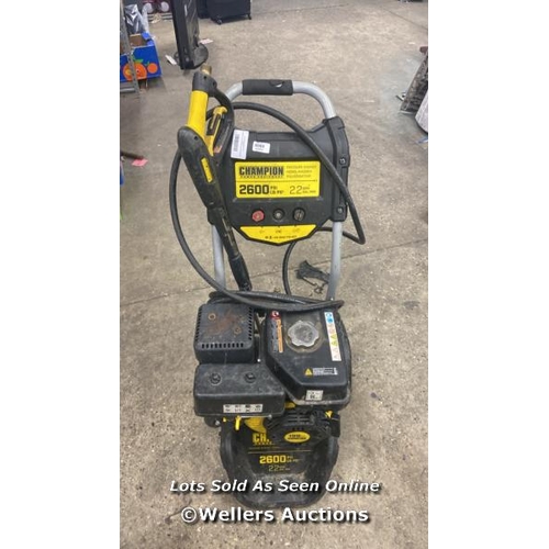 6060 - CHAMPION PETROL 2600 PSI PRESSURE WASHER / HEAVY SIGNS OF USE