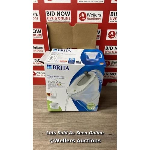 6184 - BRITA MAXTRA XL STYLE JUG / MINIMAL SIGNS OF USE / B25