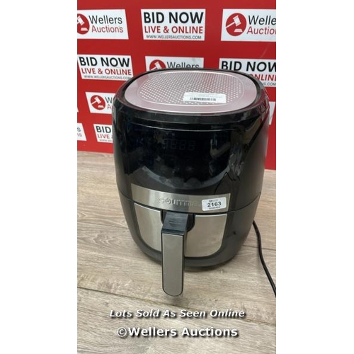 156 - GOURMIA 5.7L DIGITAL AIR FRYER / NO POWER / SIGNS OF USE / E5