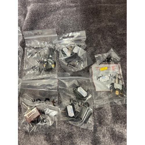 799 - ASSORTED ELECTRICAL SWITCHES INCL. TOGGLE & PUSH/PULL & ROCKER