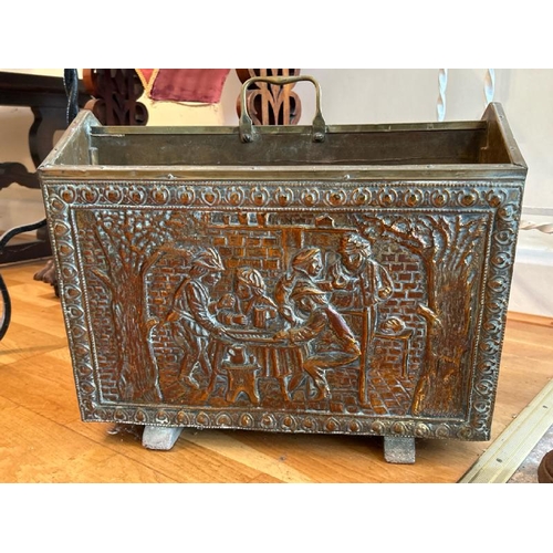 8003 - Vintage brass magazine holder / CON