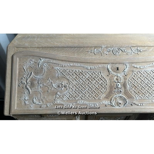 8004 - FRENCH ANTIQUE BUREAU / WRITERS DESK / 126 X 105.5 X 51CM / CON