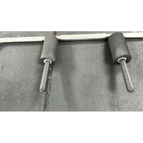 25 - X1 STRAIGHT OLYMPIC BARBELL AND X1 OLYMPIC SAFETY BARBELL, EACH APPROX 220CM (L)