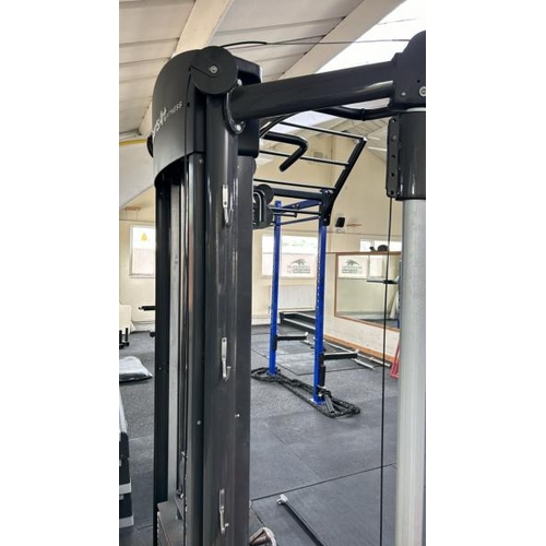 37 - SPORTSART FITNESS S972 FUNCTIONAL TRAINER, 140KG WEIGHT CAPACITY, INCLUDES X7 ASSOCIATED ATTACHMENTS... 