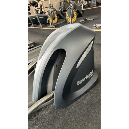 7 - SPORTSART FITNESS E875 ELLIPTICAL, APPROX OVERALL DIMENSIONS 170CM (H) X 220CM (L) X 70CM (W)