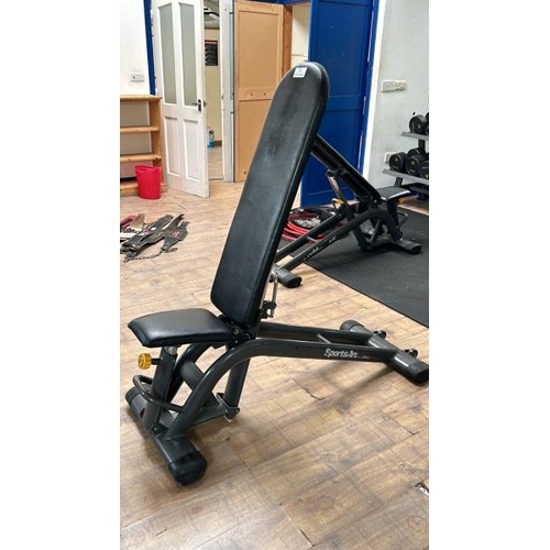 77 - SPORTSART FITNESS A991 ADJUSTABLE BENCH, APPROX OVERALL MEASUREMENTS WHEN FULLY ADJUSTED 140CM (H) X... 