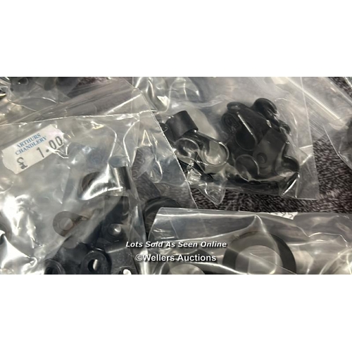 845 - VARIUS P CLIPS, RUBBER WIRING AND BLANKING GROMMETS