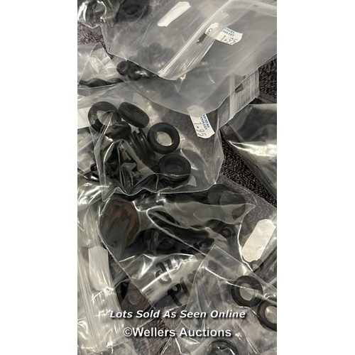 845 - VARIUS P CLIPS, RUBBER WIRING AND BLANKING GROMMETS