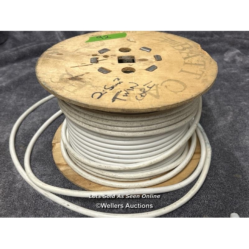 888 - REEL OF 2.5MM TWIN CORE CABLE - 3182Y, APPROX. 100MTR