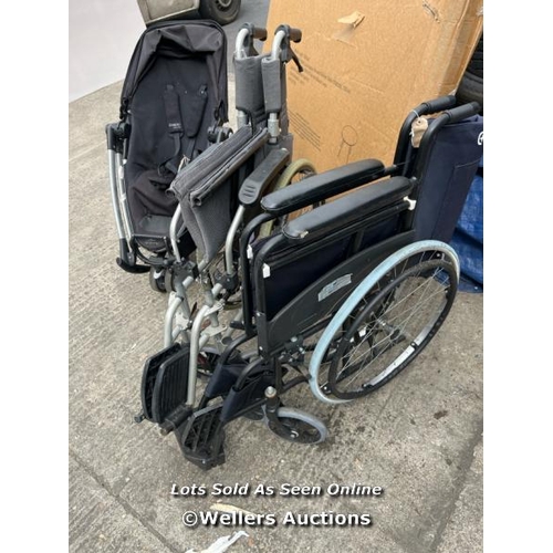 8024 - 2X WHEELCHAIRS / 1X BUGGY