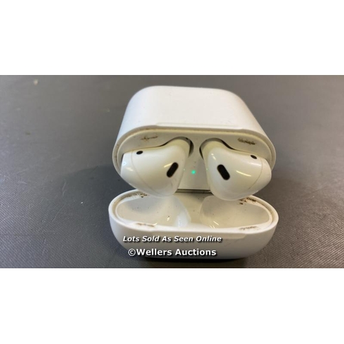 9614 - APPLE AIRPODS / 1ST GEN / A1602 (2016) / SN: H3PFFKLGLX2Y / BLUETOOTH CONNECTION TESTED