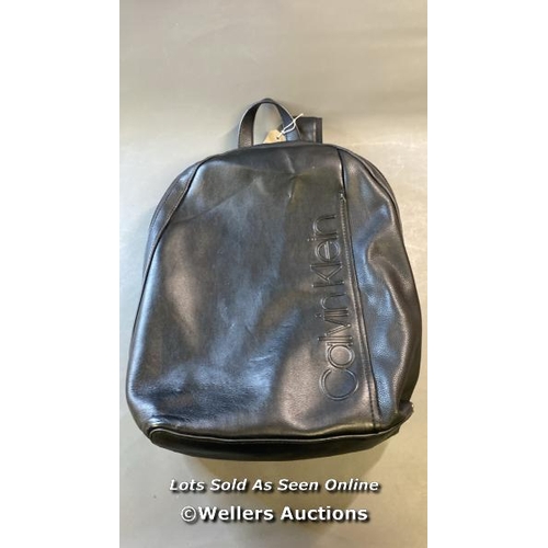 9785 - X1 CALVIN KLEIN BACKPACK