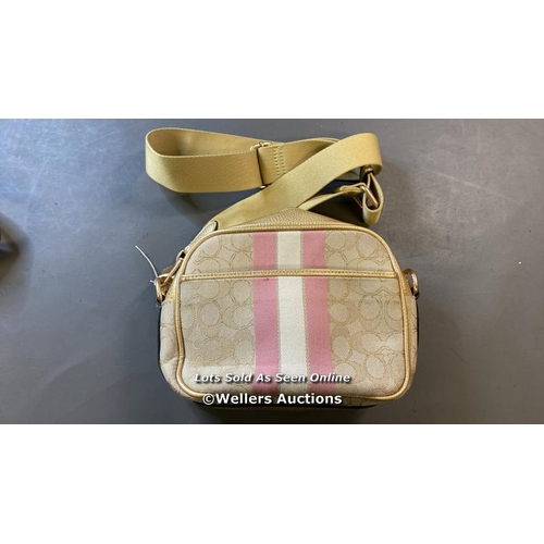 9787 - X1 COACH CROSSBODY BAG