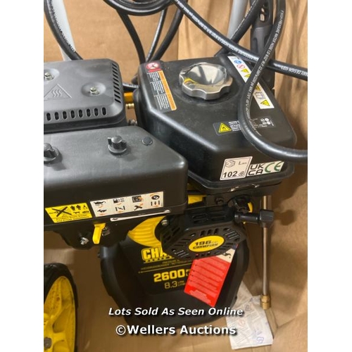 106 - CHAMPION PETROL 2600 PSI PRESSURE WASHER / SIGNS OF USE / P