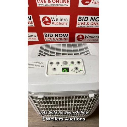 61 - DIMPLEX EVERDRI 20L DEHUMIDIFIER / POWERS UP / MINIMAL SIGNS OF USE / A43