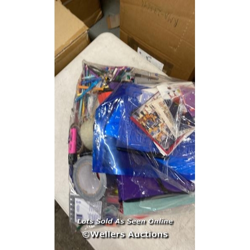 626 - BAG OF OFFICE ITEMS