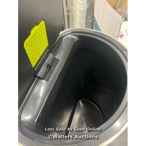 70 - EKO STAINLESS STEEL SEMI-ROUND MOTION SENSOR BIN - 47L / SIGNS OF USE / P13