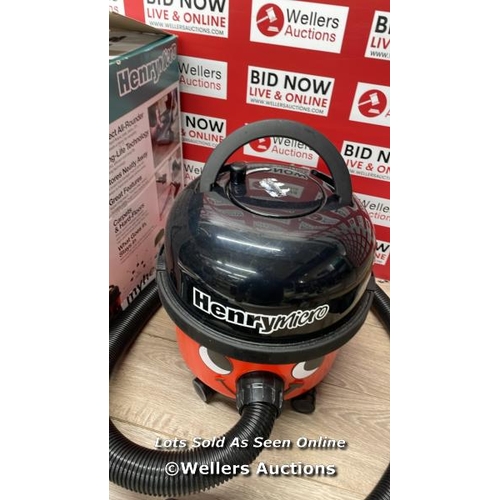 71 - HENRY MICRO HI-FLO VACUUM CLEANER / POWERS UP / SIGNS OF USE / P6